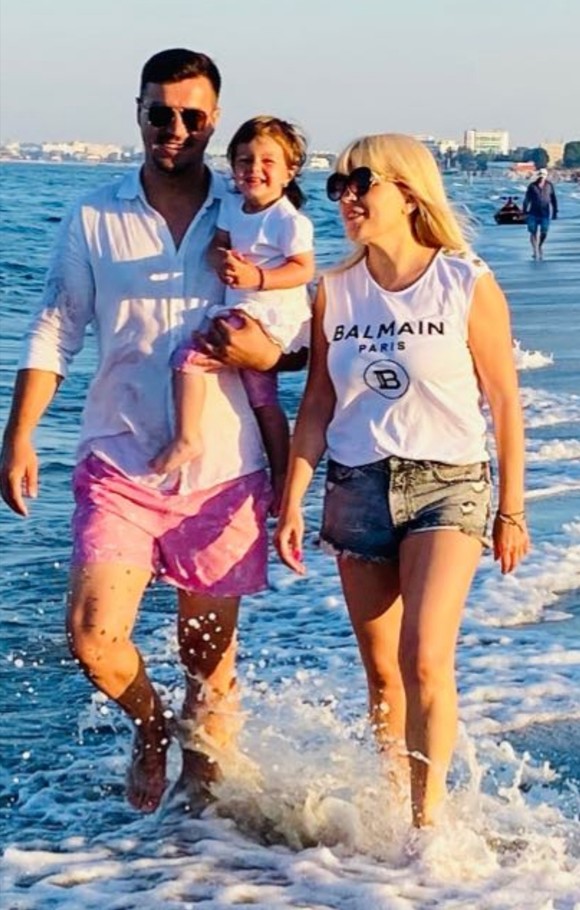 BREAKING NEWS: Elena Udrea a ieșit din închisoare. Fostul politician s-a dus la mănăstire