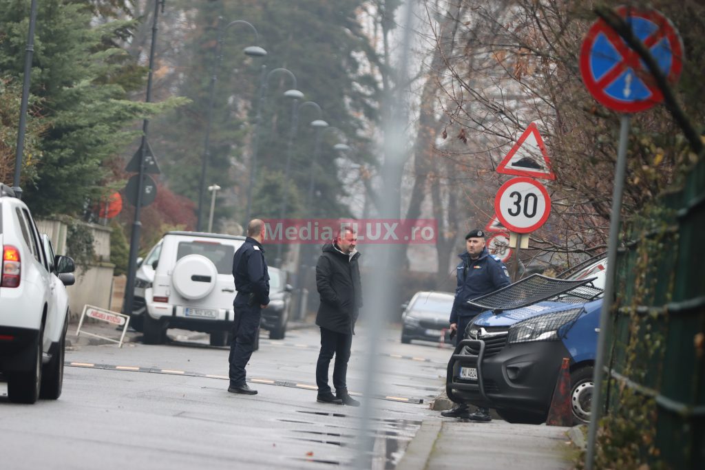 Poliția a verificat și ea perimetrul de ziua lui Ion Iliescu