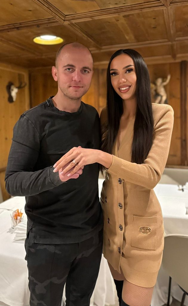 Andrei Gușă și Jessie Baneș s-au logodit