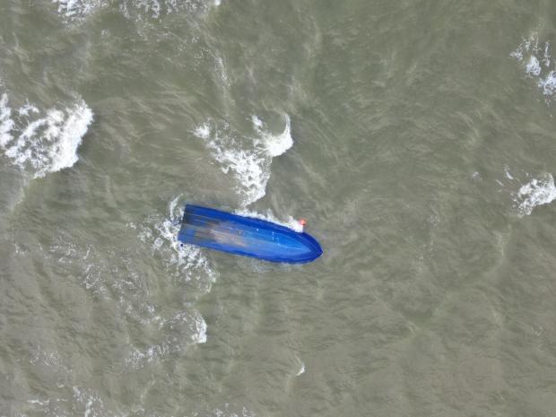 Răsturnare în tragedia de la Sulina: Barca nu era omologată și a plecat cu mai mulți turiști decât avea voie, deși circulația era interzisă pe Dunăre