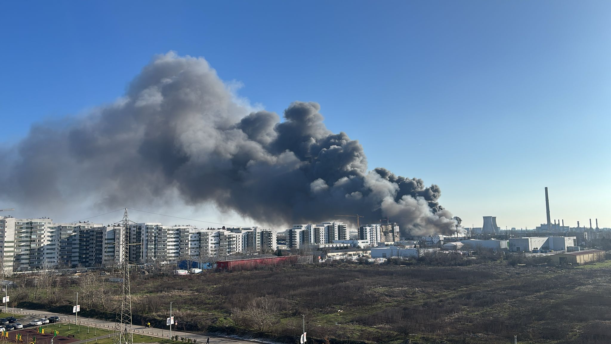 UPDATE: Incendiul a fost localizat! Populația, avertizată printr-un ...