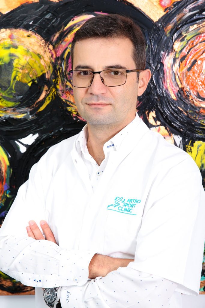 Dr. Ion Bogdan Codorean, medic primar ortoped, specializat in traumatologie sportivă.