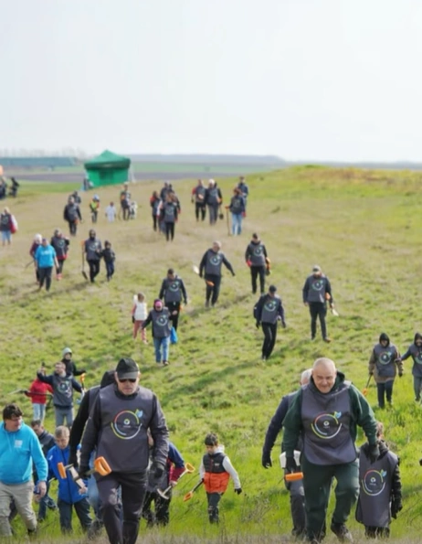 OSCAR Downstream și Pădurea Copiilor extind pădurea de la Sinești cu 3 hectare și 15.000 de puieți