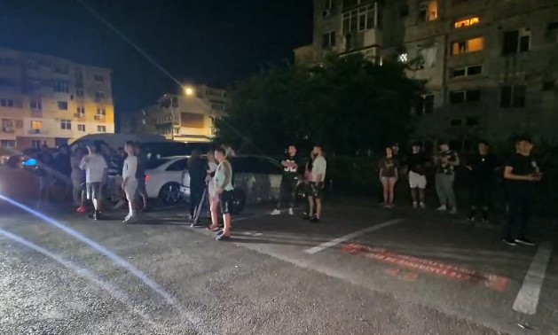 Tragedie la Târgu Jiu! Dublă crimă urmată de sinucidere. O femeie de 83 de ani și doi nepoți, morți în apartament