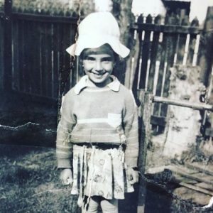 Adelina Pestritu în copilarie