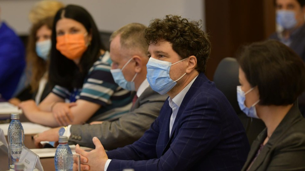 Nicușor Dan nu știe nimic despre scumpiri În familia mea se ocupă soția