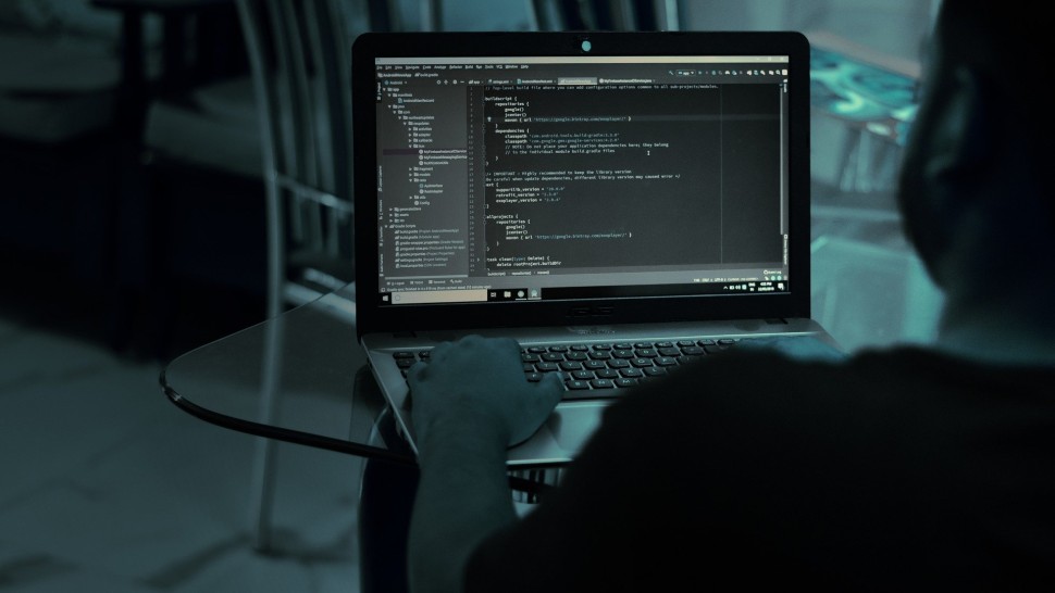 Atenție la plățile cu cardul. Hackerii FIN8 au revenit și fură datele procesate din terminalele POS