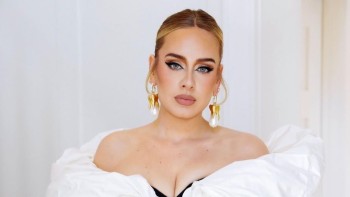 Adele formează un cuplu cu Rich Paul. Cântăreața a postat prima poză alături de iubit
