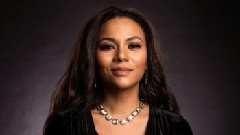 Nadine a fost acceptată la o universitate din Statele Unite ale Americii după ce a luat BAC-ul la 44 de ani