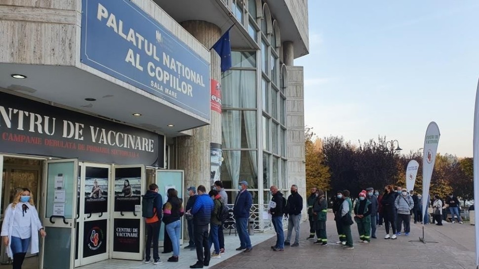 Ministerul Sănătății a distribuit 138 milioane de lei pentru tichetele de masă oferite în centrele de vaccinare