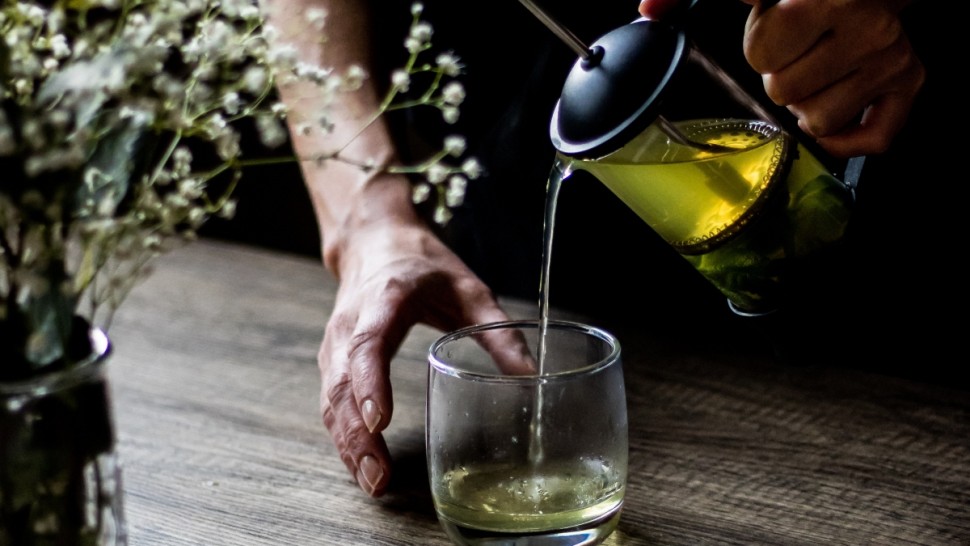 Apa și ceaiul verde băuturile ideale pentru organism