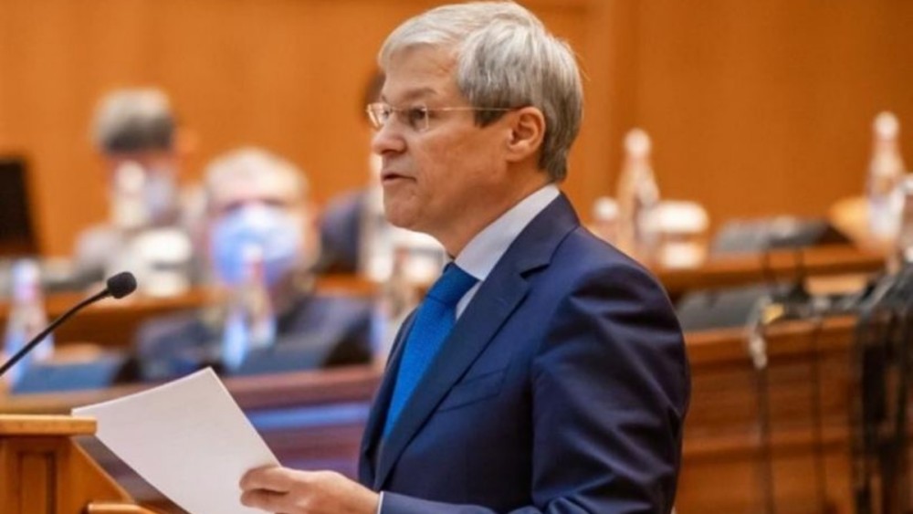 Guvernul Cioloș nu a obținut votul de încredere în Parlament