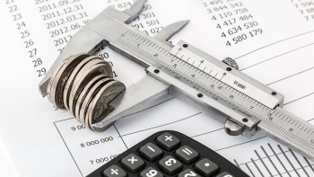 BNR anunță că datoria externă totală a crescut în primele 8 luni ale lui 2021 cu 84 miliarde euro