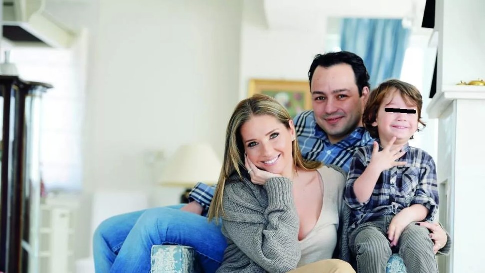 Ileana Badiu Mi se pare o măsură absolut imbecilă. Noi am ieșit negativi suntem vaccinați și testul PCR a ieșit negativ numai că incubația e diferită.