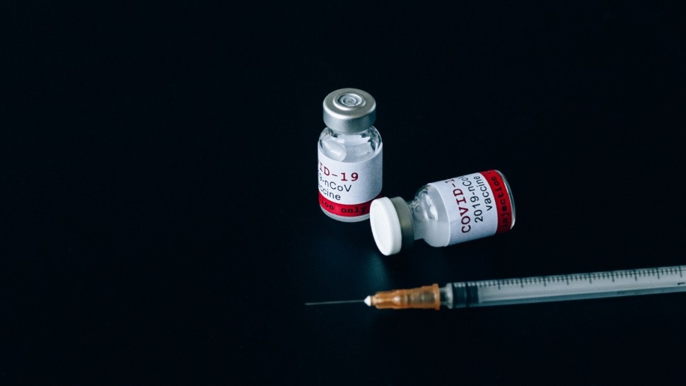 Loteria Vaccinării extragerea lunară Numărul 0 3 8 4 8 9 9 a câștigat marele premiu lunar de 300.000 de lei