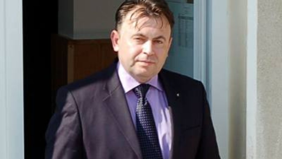 Măștile ar putea redeveni obligatorii în România. Avertismentul lui Nelu Tătaru despre un nou val de COVID