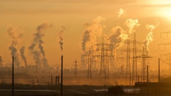 Un expert în energie spune că România emite cu 55 mai puține gaze cu efect de seră comparativ cu anul 1990