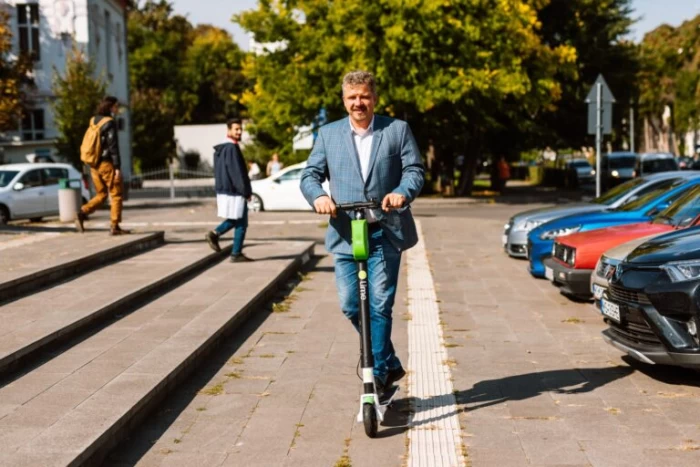 O trotinetă a fost furată la Târgu Mureș