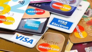 Valoarea şi numărul tranzacţiilor cu cardurile au crescut cu 60