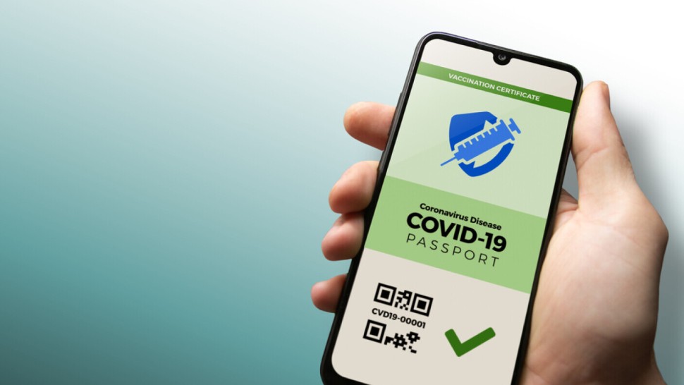 Un angajat al DSP cu certificat fals de vaccinare a murit de COVID-19