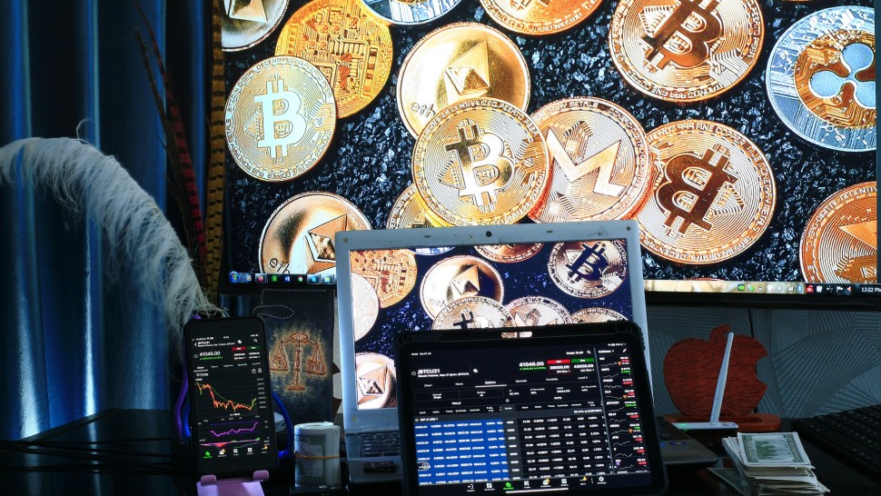 Criptomonedele au atras investiţii record de 95 miliarde de dolari în primele 11 luni ale acestui an