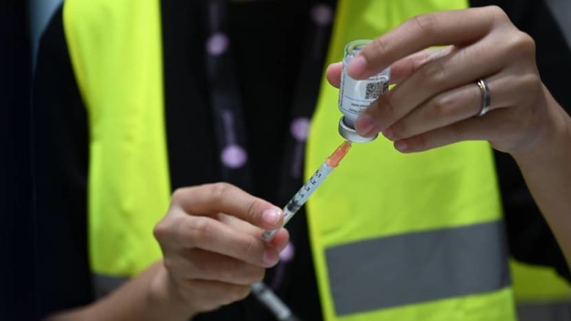 În Singapore pacienții cu COVID-19 nevaccinați vor trebui să își plătească singuri spitalizarea