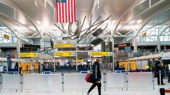 SUA își redeschid granițele pentru călătorii vaccinați după 20 de luni de restricții