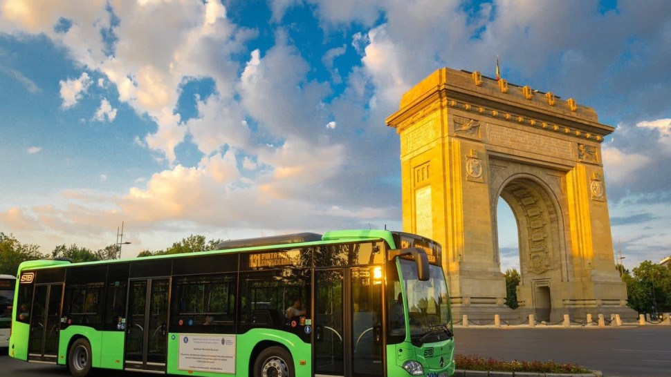 Transportul public din București este oficial și pe hărțile Google anunță Nicușor Dan