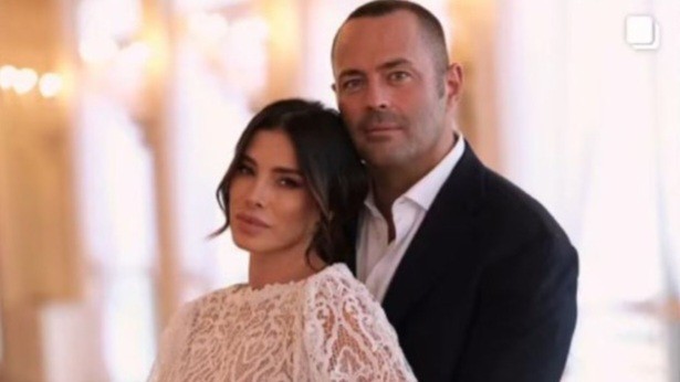 Mirco Maschio și Aida Yespica primul Crăciun împreună Dragostea plutește în aer