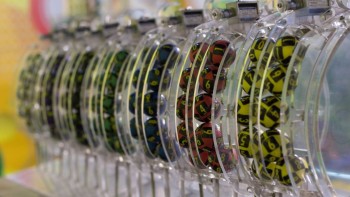 Rezultate Loteria Vaccinării 5 decembrie 2021. Un premiu de 100.000 de lei și 80 de premii de 10.000 de lei