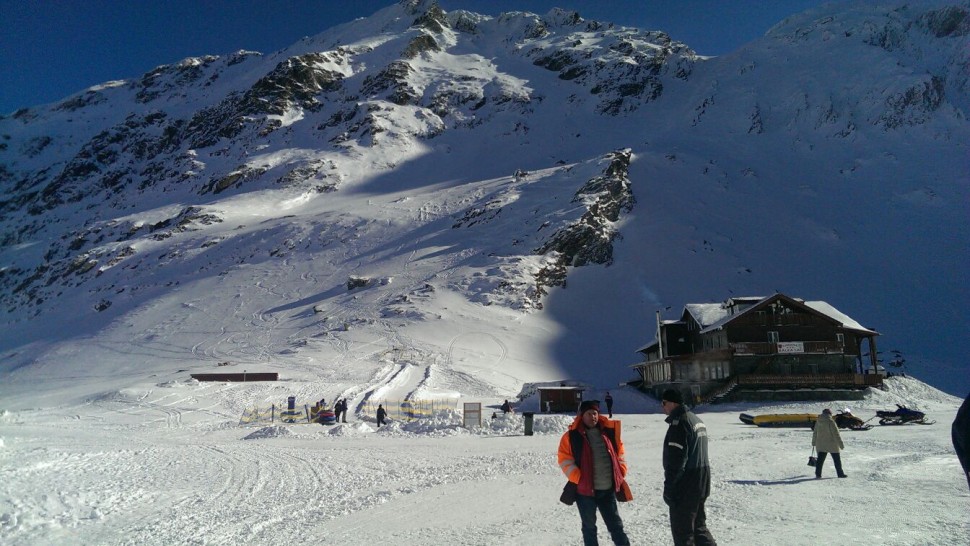 Risc major de avalanșă în Munții Făgăraș și Bucegi. Salvamontiștii fac recomandări