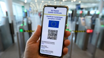 Totul despre noul certificat electronic COVID-19 din România. Când se aplică și cum funcționează