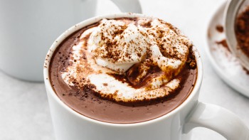 Mihaela Bilic adevărul despre ciocolata caldă. Rețeta secretă cu puține calorii și gust desăvârșit