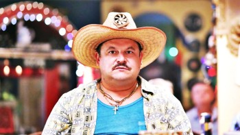 Mihai Bobonete a răbufnit la adresa şcolii românești E pierdere de timp de energie şi de tot. E o bătaie de joc