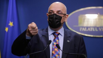 Certificatul verde nu va mai fi valabil fără doza a treia de vaccin. Anunțul lui Raed Arafat