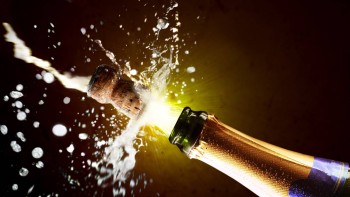 Marele secret al șampaniei. Totul despre băutura care se bea doar în momente speciale