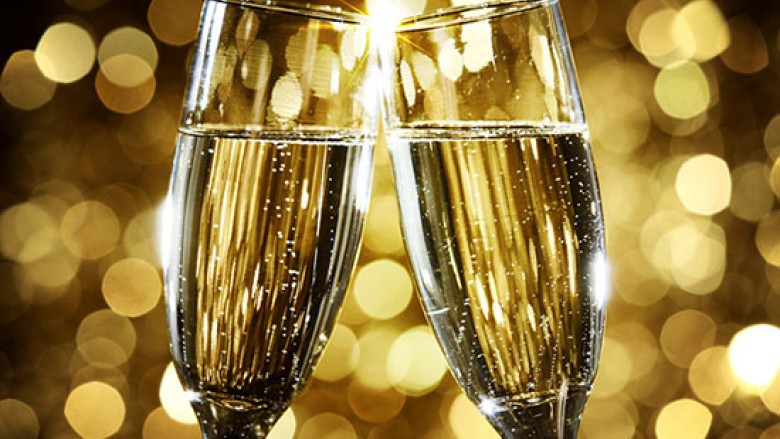 Cele mai frumoase mesaje urări și felicitări de Revelion și Anul Nou. La mulți ani 2022