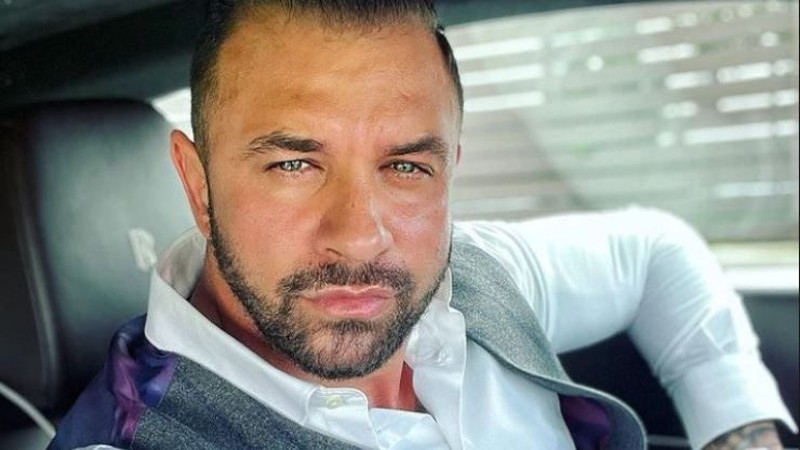 Un renumit influencer îl desființează pe Alex Bodi. Ceasul lui de peste 250.000 de euro e un fake