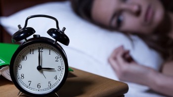 Ce alimente pot provoca insomnii. Nu te-ai fi gândit la asta