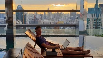 Vlad Stoica milionar în euro la 26 de ani spune exact când și cum a făcut primul milion de euro