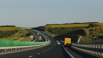 Radare în sistem cascadă pe autostrada A1. Câte sancțiuni au fost acordate în doar câteva ore