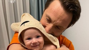 Dani Oțil a fost blocat în casă de fiul lui. Ce a pățit Tiago | VIDEO