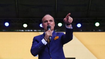 Rareș Bogdan editorial despre AUR România poligon de încercare pentru extremism și antisemitism