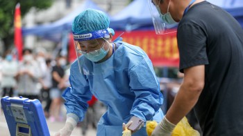 O femeie însărcinată a pierdut copilul din cauza restricțiilor anti-COVID