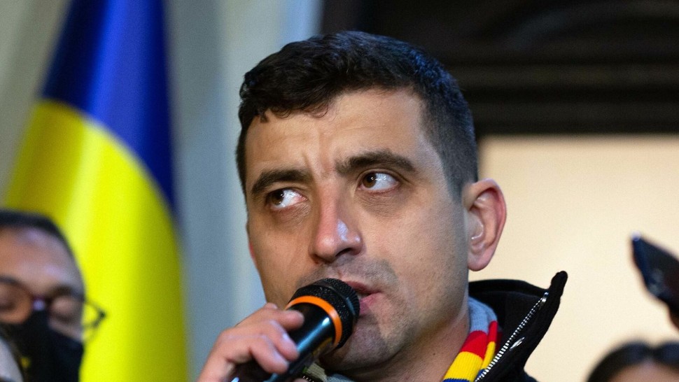 Georgia Meloni și Viktor Orban nu se pot uni din cauza lui George Simion. Partidul AUR rupe Suveraniștii și Naționaliștii