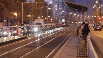 Greva STB din București a dus la explozia prețurilor la serviciile de ride sharing și taxi. Oamenii s-au îngrămădit mai mult la metrou