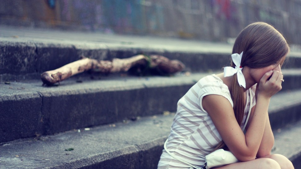 De ce sunt tinerii frecvent supuși negativismului