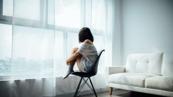 7 lucruri care te vor ajuta să scapi de depresie