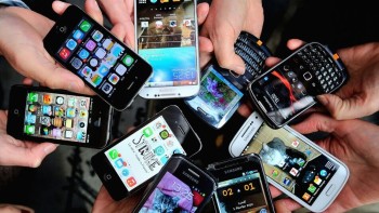 Putem rezista 3 zile fără telefon mobil Ce sunt Nomofobia Telepressure şi Zombie smartphone