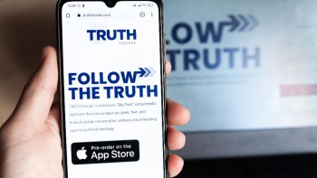 Trump se pregătește pentru lansarea propriei rețele de socializare Truth Social